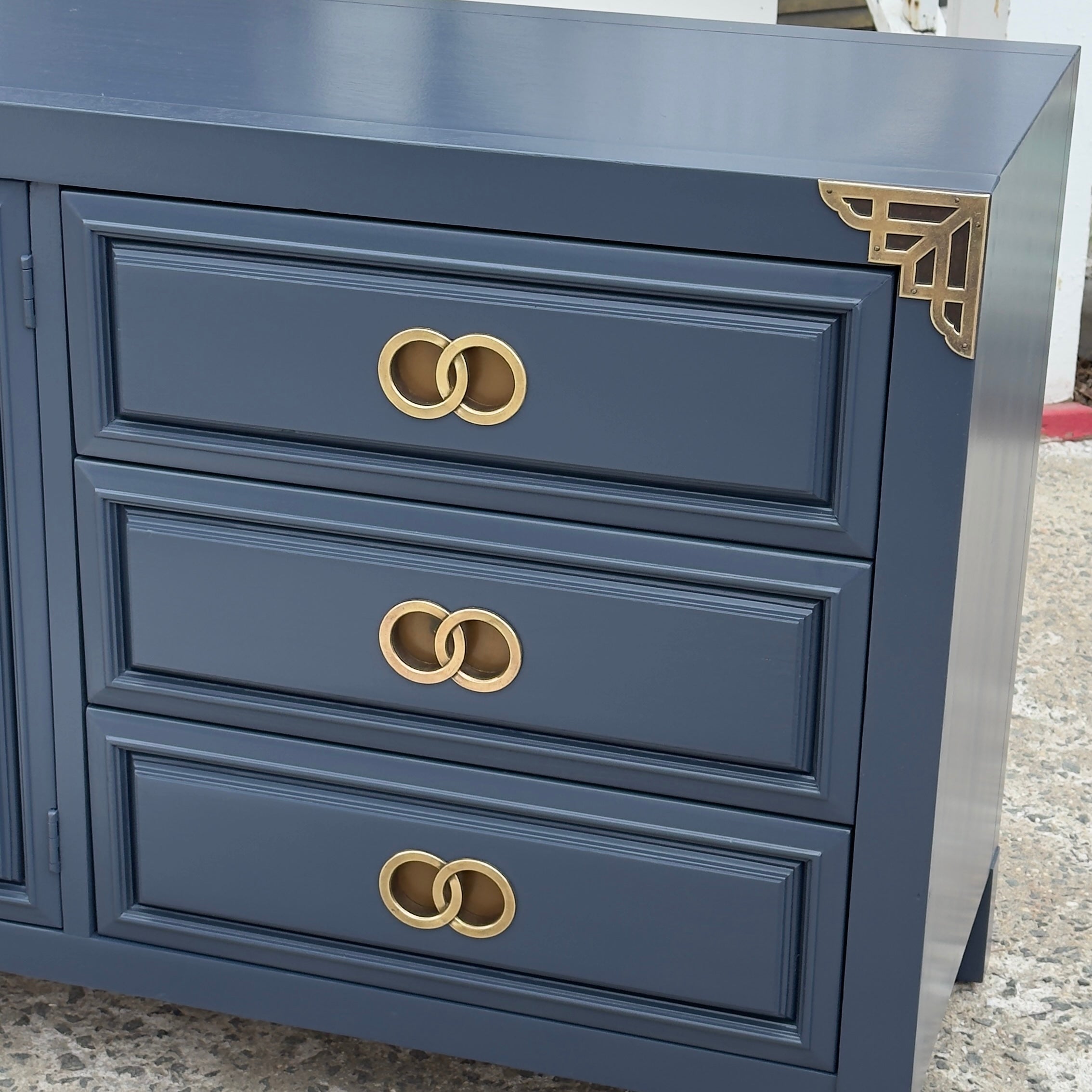 Navy Lacquered Thomasville Dresser – Lucketts Store