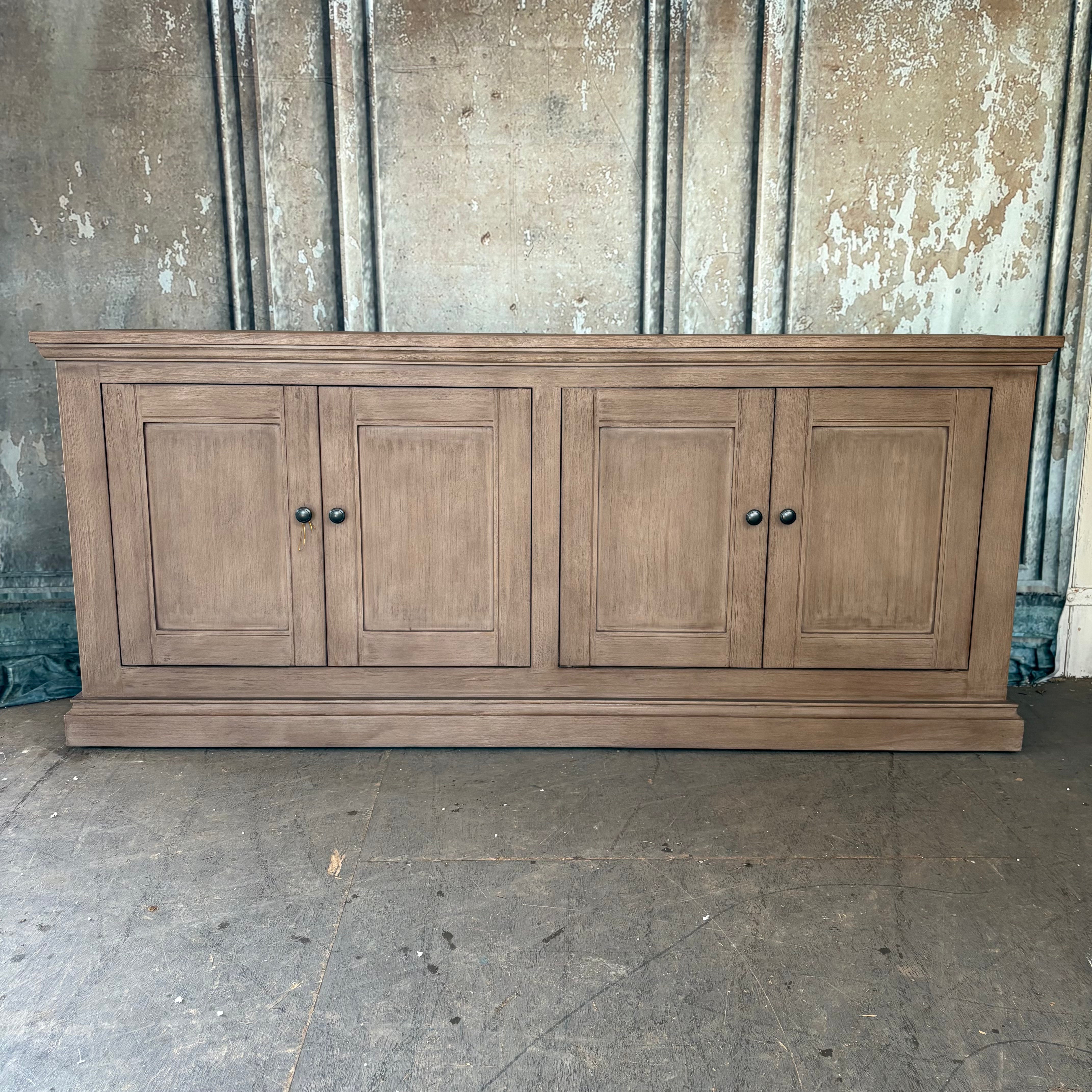 4 Door Grey Wash Mimi – Lucketts Store