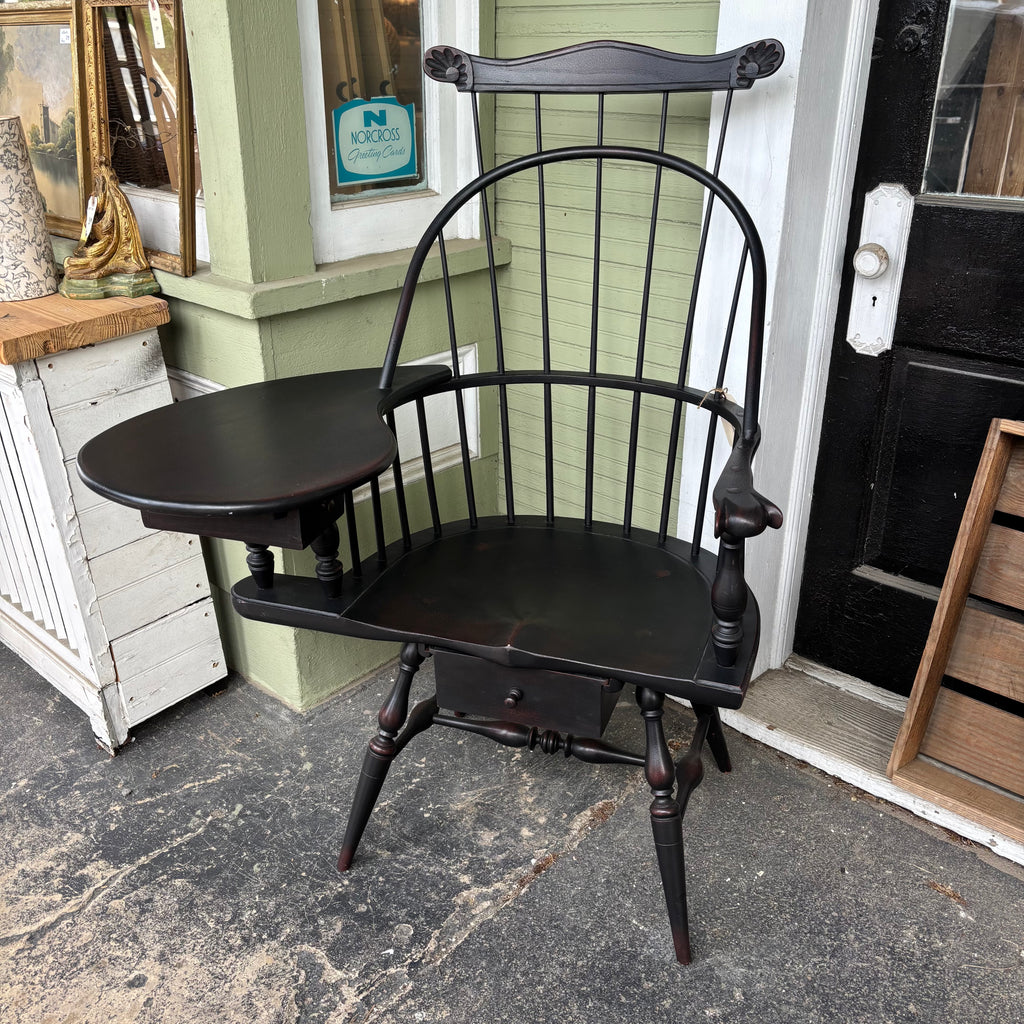 Chairs & Sofas